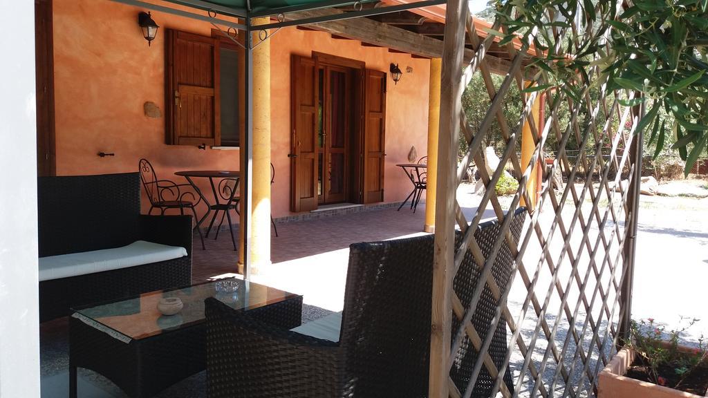 Sumindulau Bed & Breakfast Torre delle Stelle Exterior foto