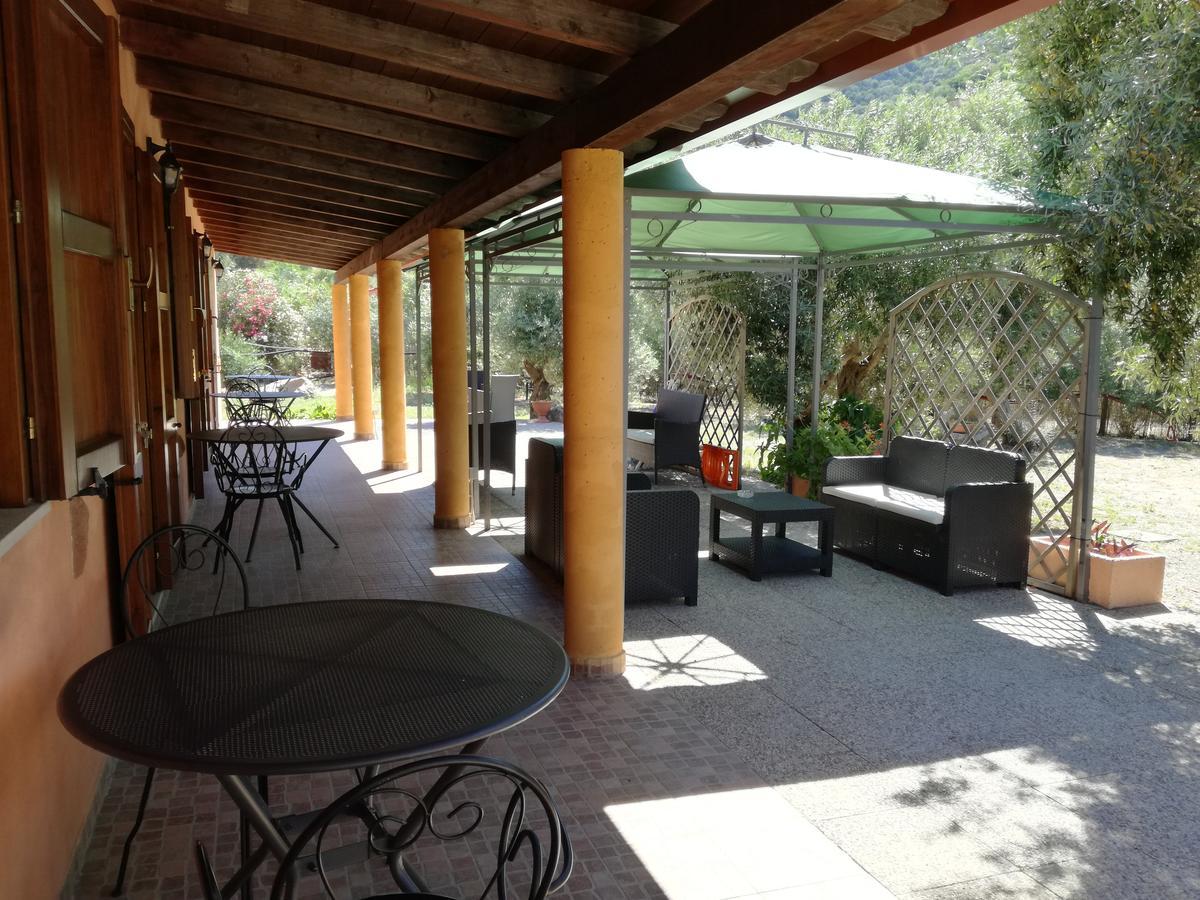 Sumindulau Bed & Breakfast Torre delle Stelle Exterior foto