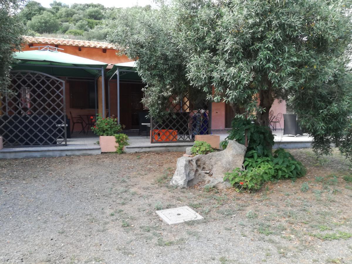 Sumindulau Bed & Breakfast Torre delle Stelle Exterior foto
